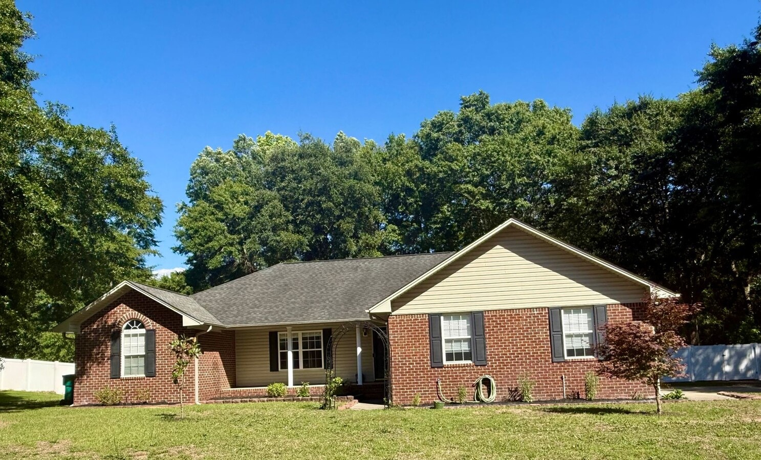 Fabulous Home in Ginko Hills! - Fabulous Home in Ginko Hills!