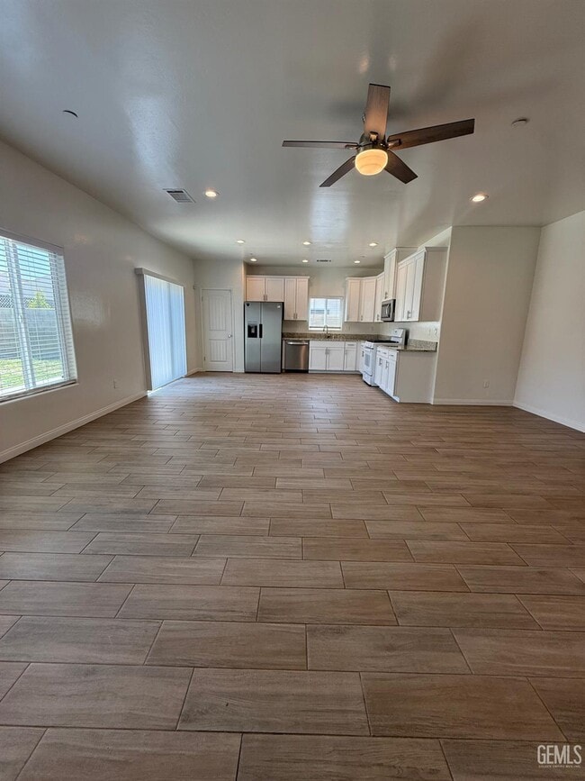 Photo - 3915 Costa Del Sol Ln