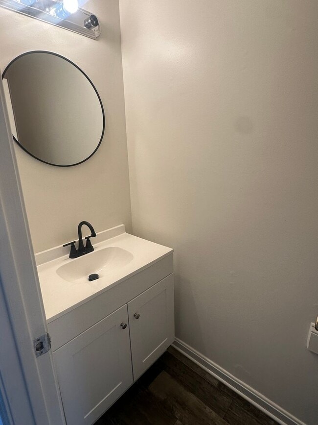 Photo - 163 E Village Rd