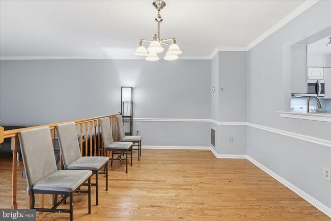 Photo - 6105 Castletown Way