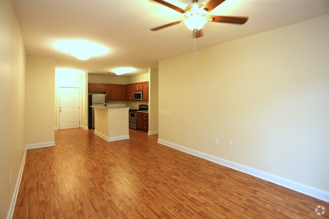 Photo - Asberry Courts