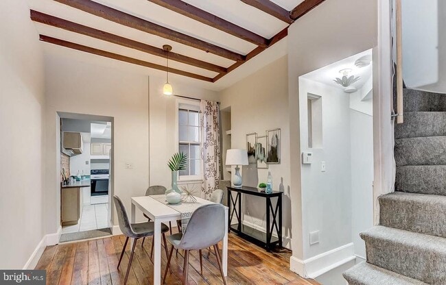 Photo - 825 S Charles St