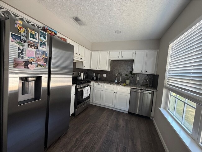 Photo - 4430 Hawk Meadow Dr