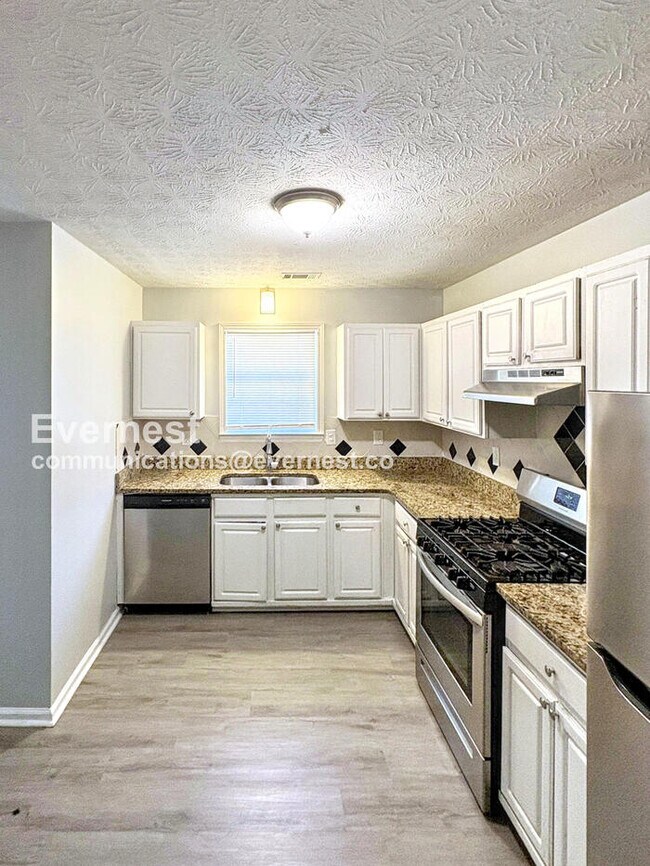 Photo - 201 Coldsprings Ct