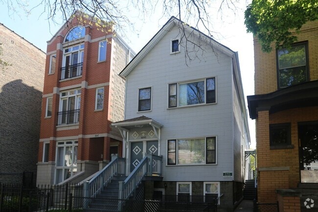 Building Photo - 3045 N Racine Ave Unit F3 Rental