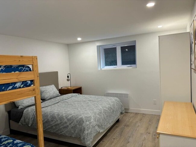 Photo - 2698 Chem. Bedford Unit ID1061556P