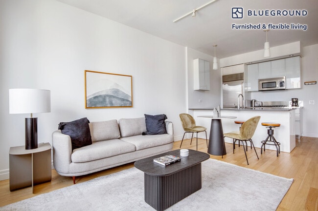 Photo - 550 W 54th St Unidad SI FL23-ID1506