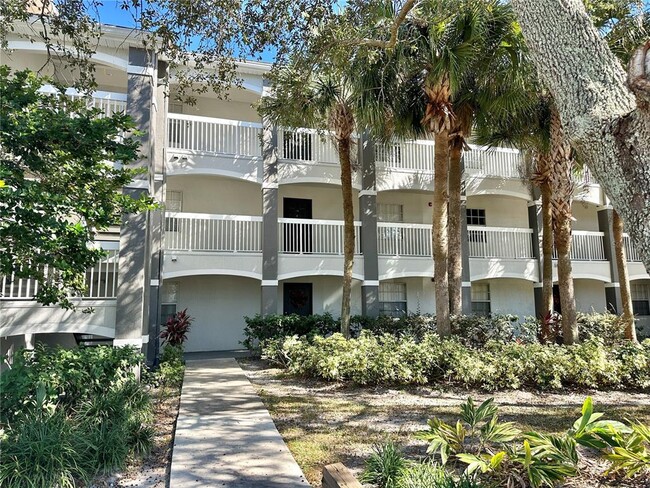 Photo - 14025 Fairway Island Dr Condominio Unidad 325