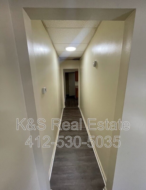 Photo - 341 Orchard Pl