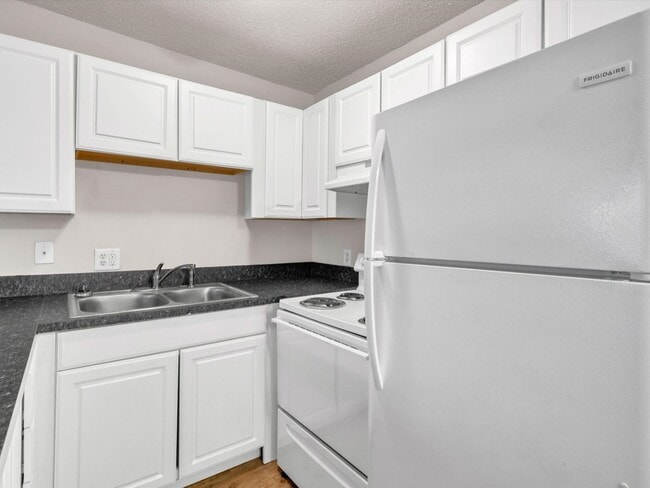 Richardt Apartments