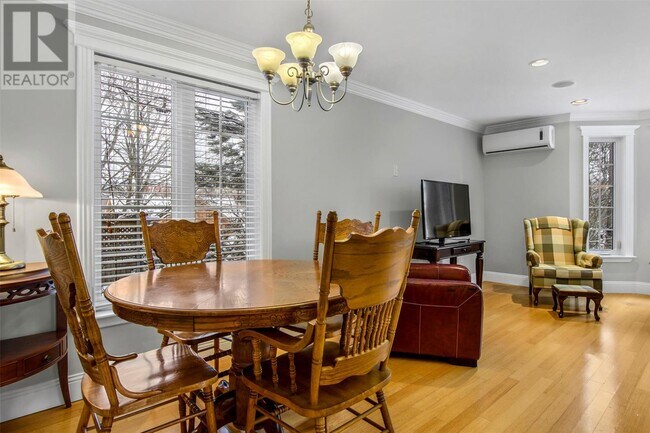 Photo - 20 Chestnut Pl