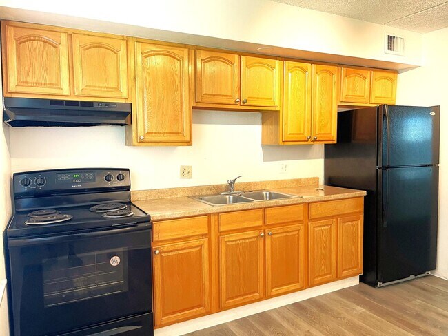 Photo - Palm Gardens Community