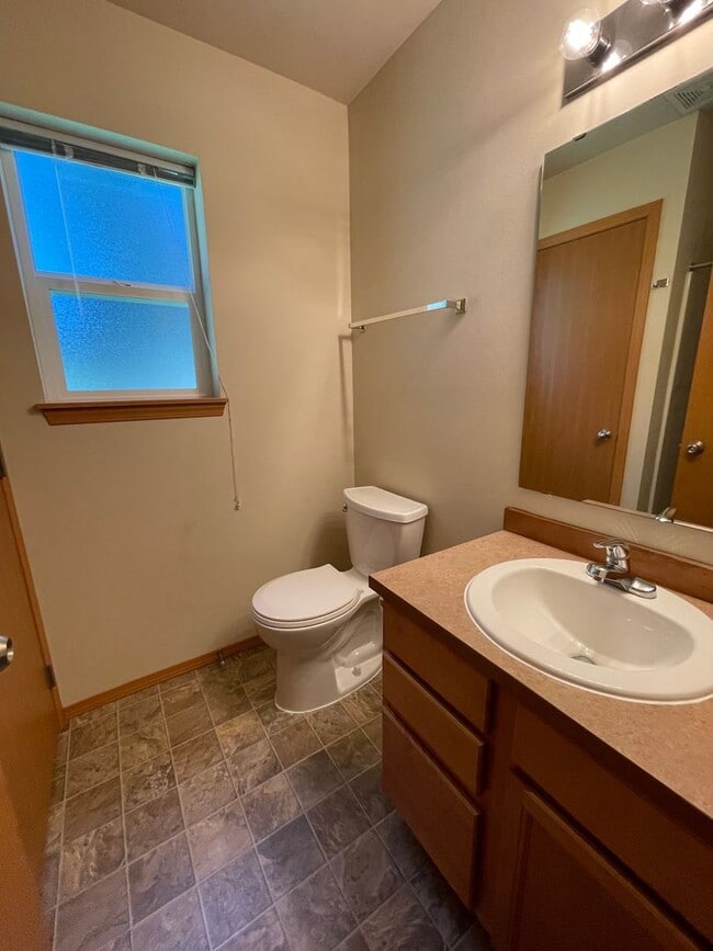 Photo - Beautiful Spacious 4 Bedroom 2.75 Bathroom Home in Quiet Coupeville Neighborhood!