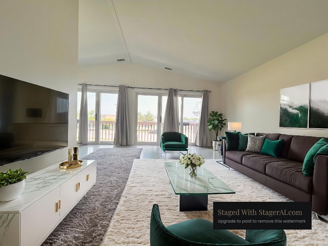 Photo - 5820 Wilshire Ct Unit B
