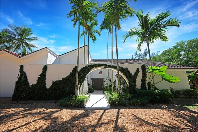 Building Photo - 114 N Beach Rd