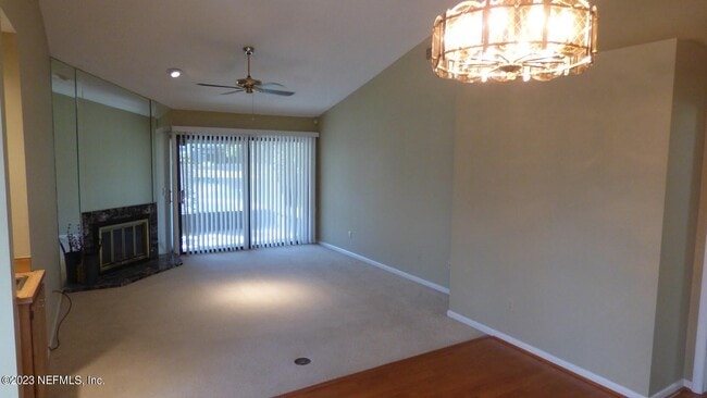 Photo - 9360 Craven Rd Unit U#: 301