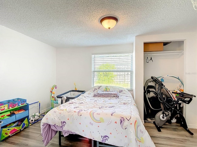 Photo - 5533 Riddle Rd