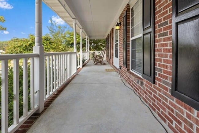 Photo - 5224 Miranda Dr