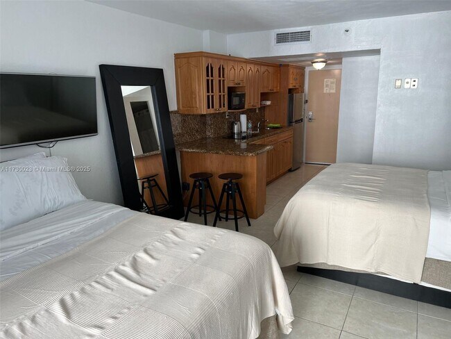 Photo - 19201 Collins Ave Unit 1025
