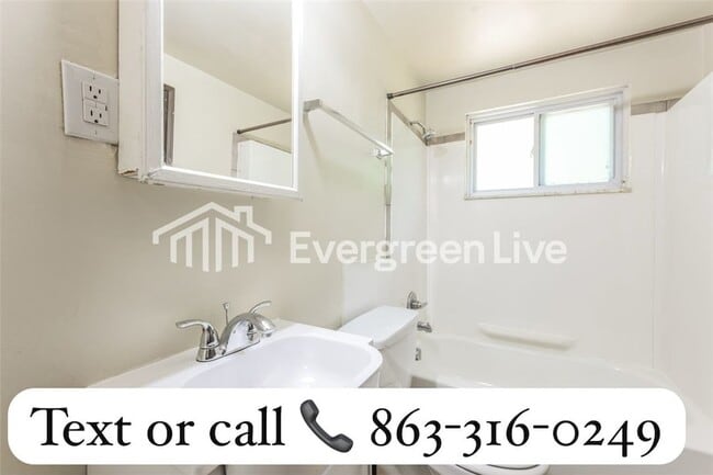 Photo - 522 Guylyn Dr