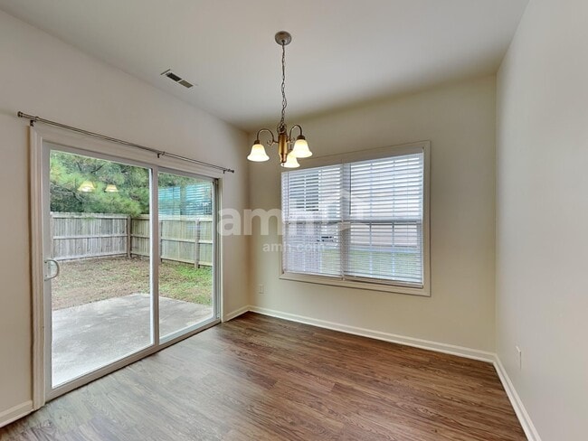 Photo - 1121 Rutledge Landing Dr