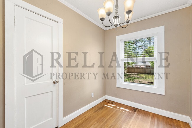 Photo - 5433 E Murdock St