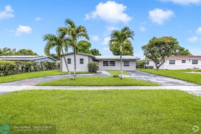 Building Photo - 1351 NW 54th Ave Rental
