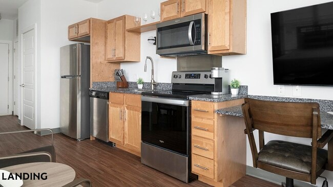 Photo - 302 13th St S Unit 602