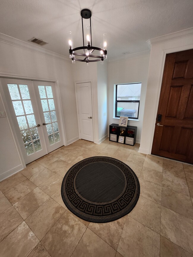 Photo - 5223 Eigel St