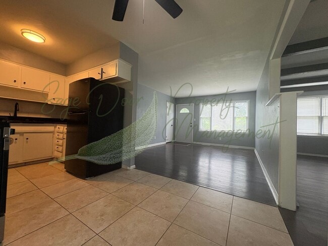Photo - MODERN RENOVATIONS!!!