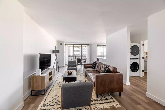 Photo - 250 S Reynolds St Unit 1004