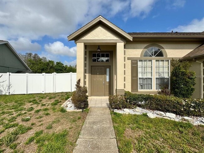 Building Photo - 5333 Casa Nueva Dr