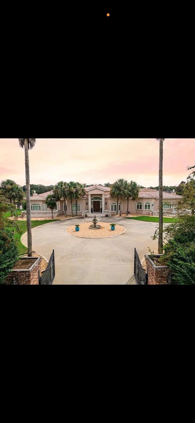 Photo - 4600 Lacosta Dr