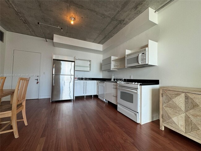 Photo - 690 SW 1st Ct Unit 2123