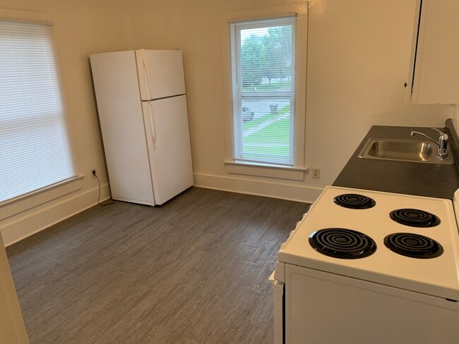 Photo - 412 E Jefferson St Unidad 412-3 E Jefferson St