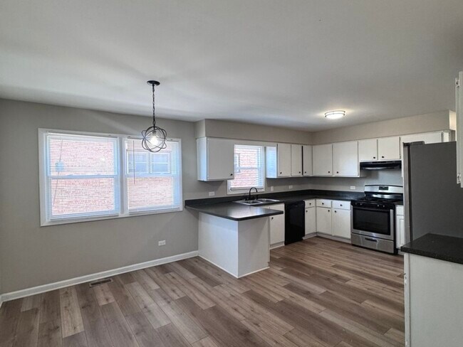 Photo - 43 W Ann St Unit 2