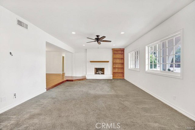 Photo - 6099 Nutmeg Ln