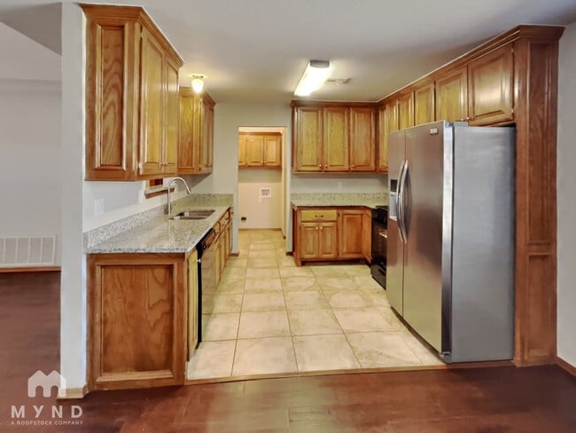 Photo - 3325 Remington Ct