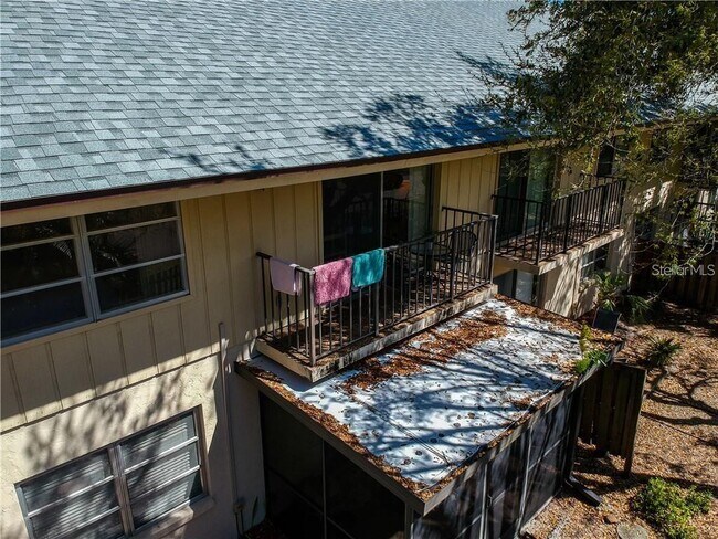 525 Parkdale Mews Unit 525