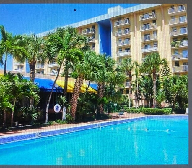 Photo - 801 NW 47th Ave Unidad 609W