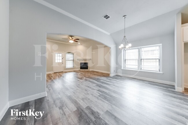 Photo - 6014 Kemrock Dr