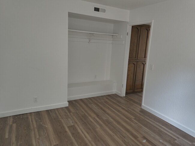 Photo - 310 Saint Michael Ct