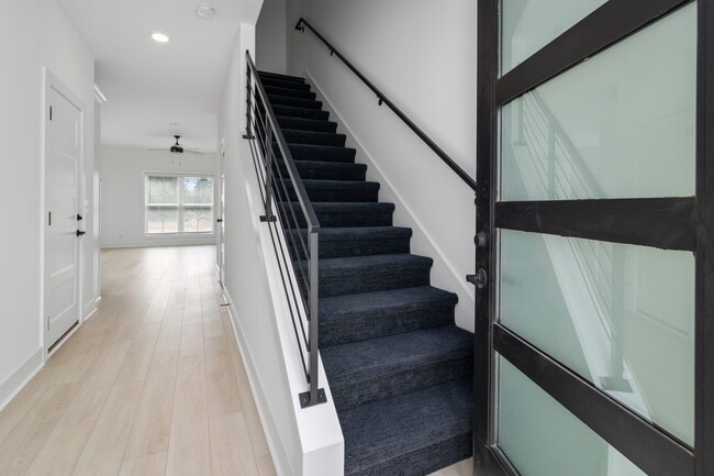 Photo - 725 Hornbuckle Rd Townhome