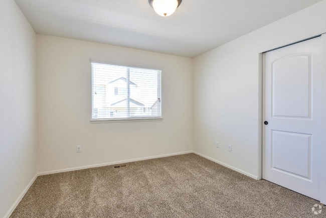 Building Photo - 8815 16th St Rental