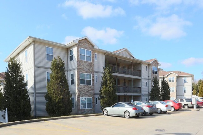 Cedar Creek Crossing Apartments
