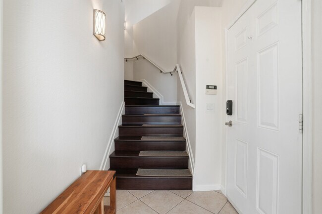 Photo - 7820 Clemson St Unidad #201