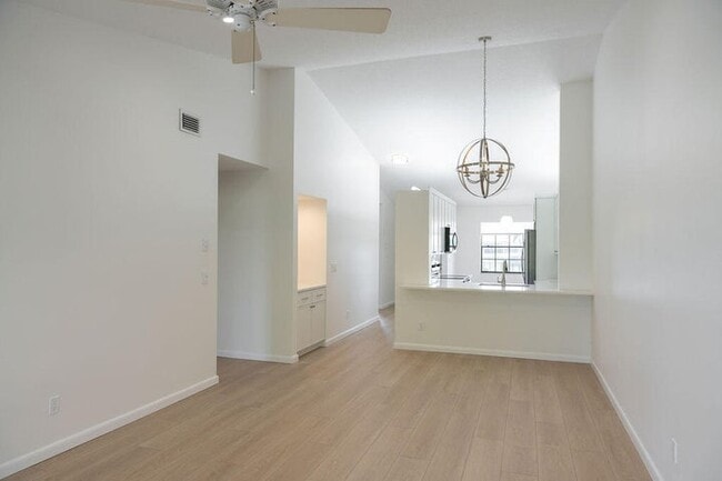 Photo - 602 Pinecrest Cir