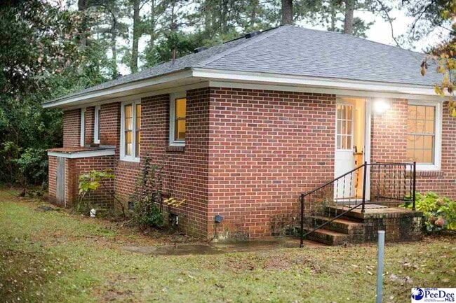 Photo - 150 Central Dr