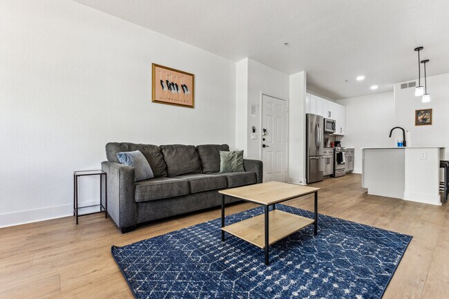 Photo - 6610 N 93rd Ave Unidad ID1055575P