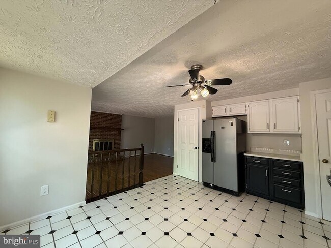 Photo - 14931 Windmill Terrace